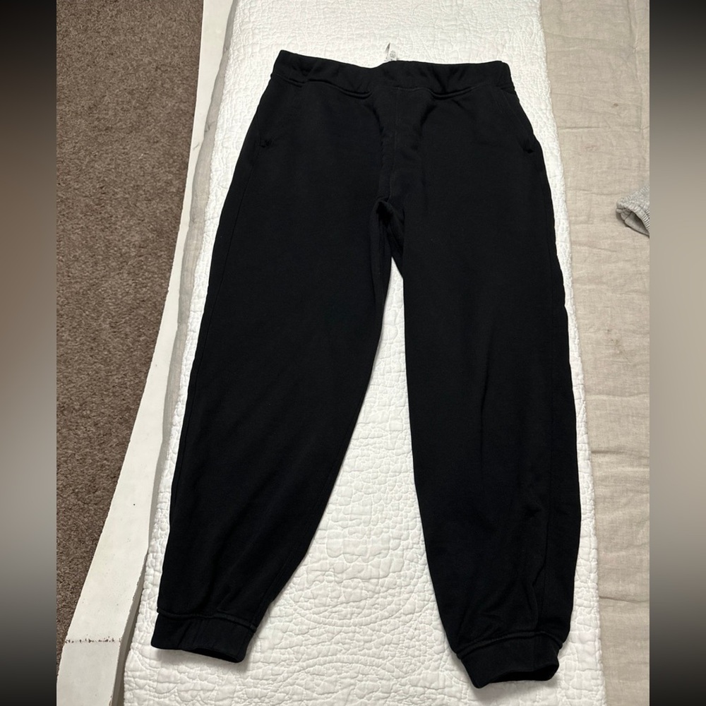 lululemon athletica Black Relaxed High Rise jogger